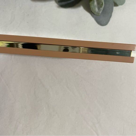 Complex Culture Eyeshadow Palette New Vegan Gem-Inspired Shades - Picture 11 of 12